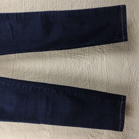 DIESEL Skinzee Super Slim Blue Dark Wash Five Pocket Mid Rise Skinny Jean - Picture 3 of 13